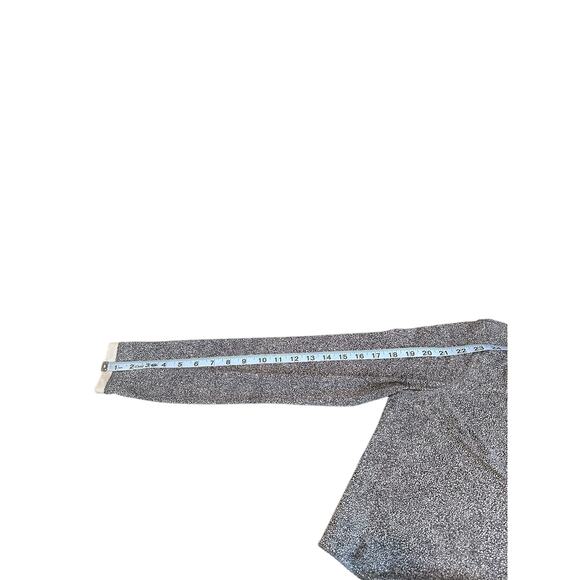 Lululemon Gray Speckled Long Sleeve Mesh Athletic Performance Workout Top - Picture 11 of 12
